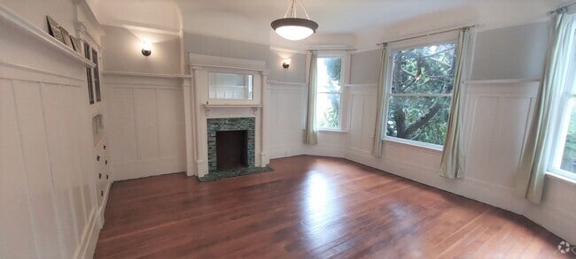 Building Photo - 1471 Waller St Unit 1471 Rental