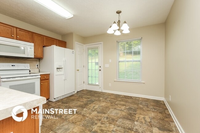 Photo - 2544 Old Matthews Rd