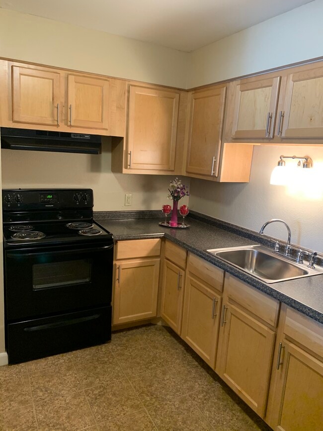 Photo - Andover Apartments