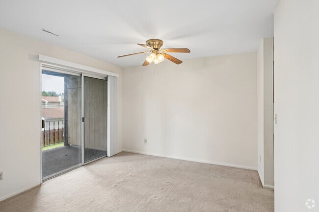 B1R 2BR, 2BA - 1,150SF - Dining Room