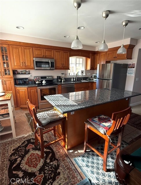 Photo - 2367 Elden Ave