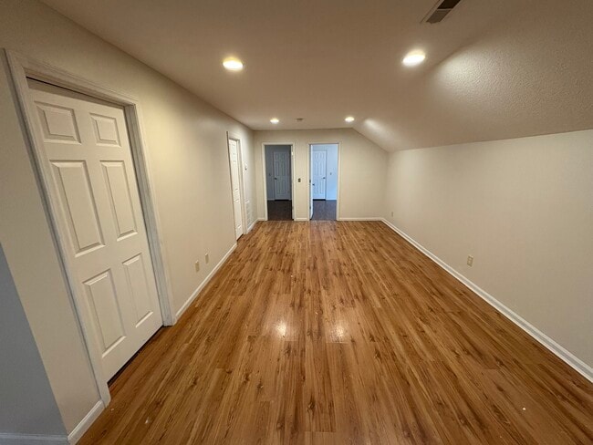 Photo - 115 S State St Unit 2nd Floor