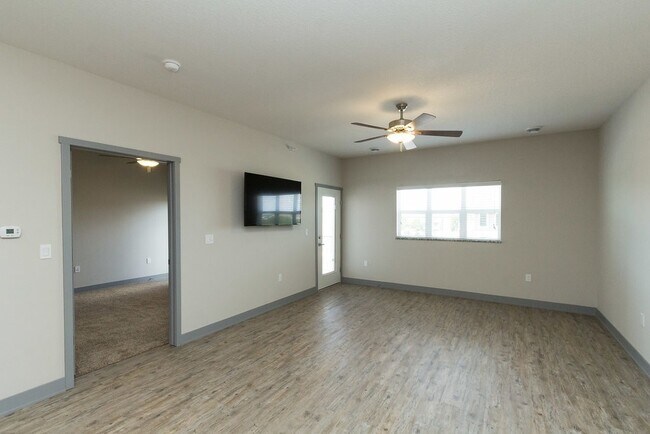 Photo - Aurora Heights