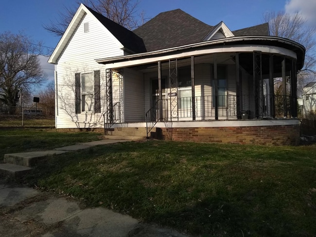 Building Photo - 315 Glyndon Ave Rental