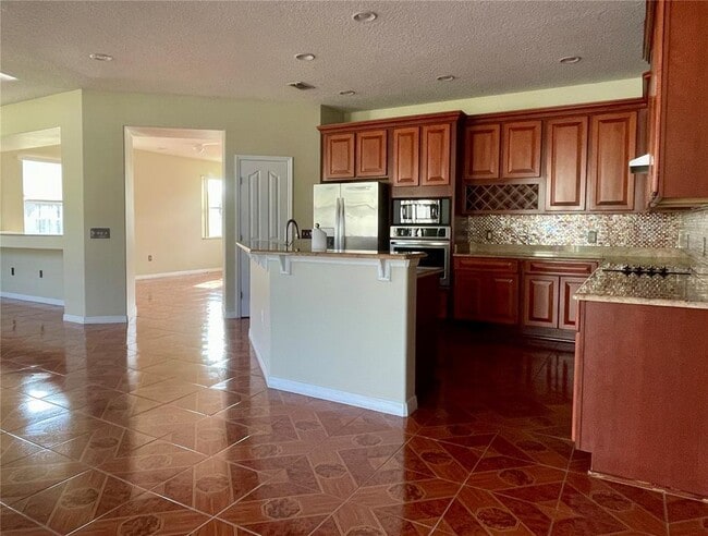 Photo - 603 Alfani St