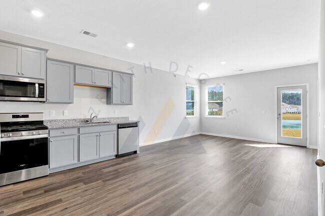 Photo - 2222 Sanctum St