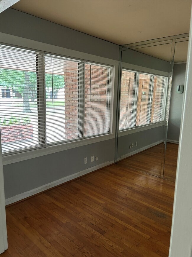 Photo - 4022 Cheena Dr