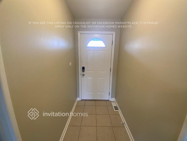 Photo - 906 E Sayles Dr