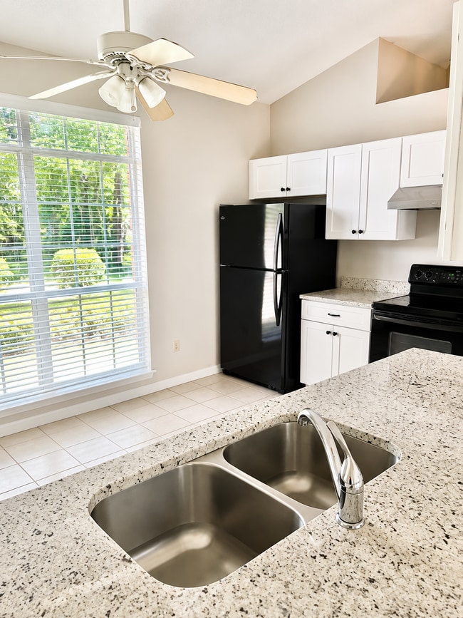 Photo - 1163 Green Hill Trce