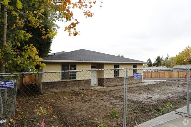 Photo - Johnson Street Apartments