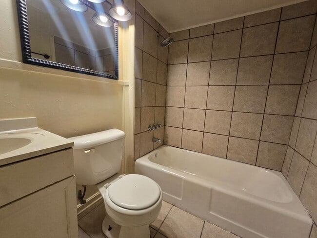 Photo - 104 Tyler St NW Unit 104B Tyler Street