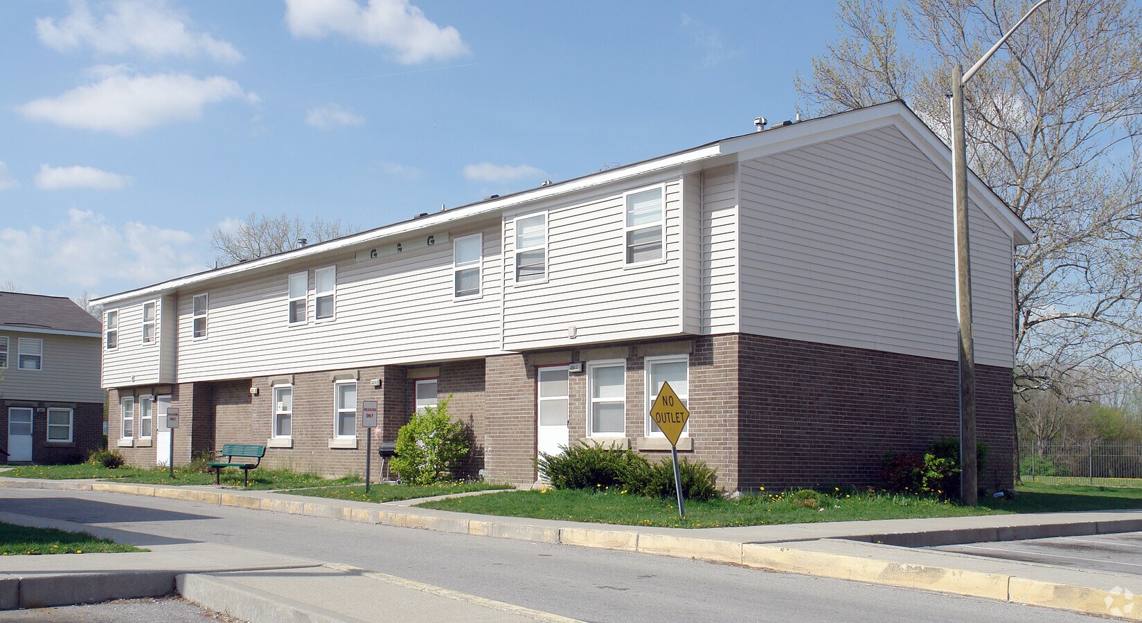 Beechwood Gardens - Beechwood Gardens Apartments