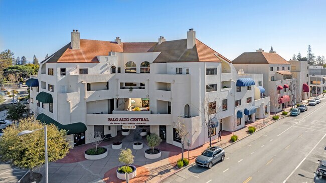 Photo - 101-161 S California Ave