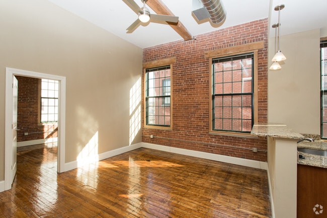 Junction Shop Lofts