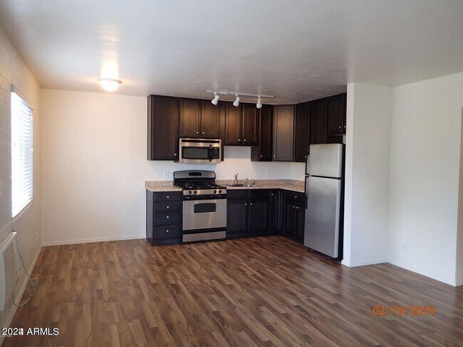 Photo - 610 S 4th Ave Unidad 1