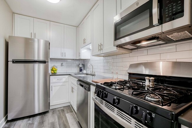The Maynard at 5115 N Sheridan