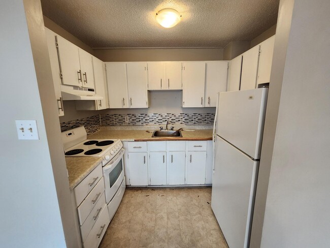 Photo - 411 Ellerdale St Unit 504