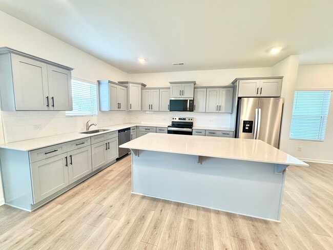 Photo - 4 br 2.5 ba home in the Kensington community  READY May 20TH  Close to I-85