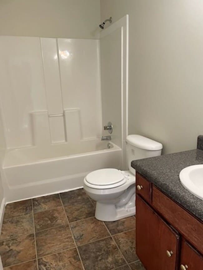 Photo - Landmark Court II Unit 2963