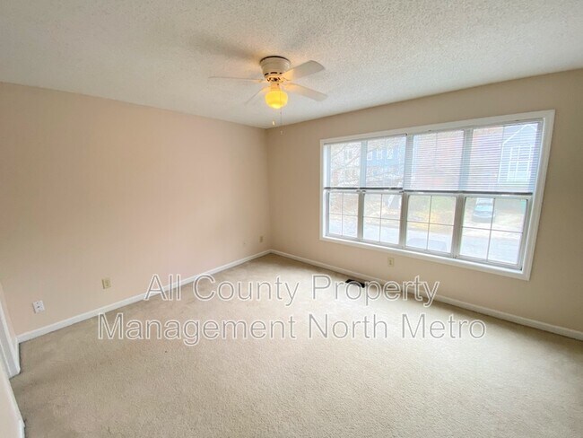 Photo - 5196 Laurel Bridge Ct SE