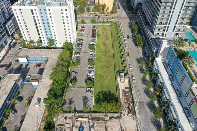 Building Photo - Magnus Brickell Rental