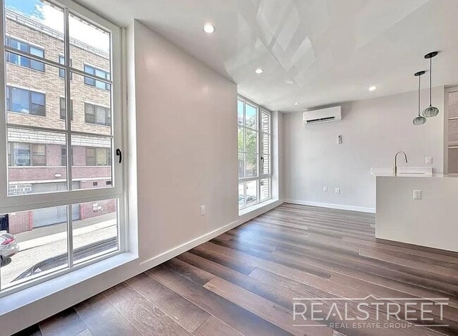 Photo - 1BR in Sunset Park/South Slope | Sunlit, Spacious & Pet-Friendly Unit 2F