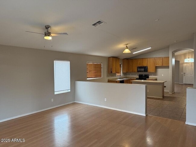 Photo - 10504 W Hughes Dr