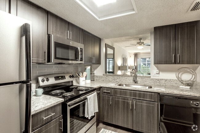 2BR,2BA - B2 - Rosemont Siena Cove