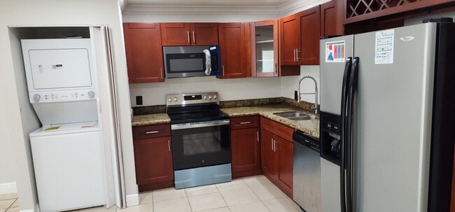 Photo - 5317 NW 18th Ct Unidad 5317
