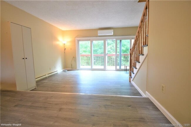 Photo - 32 Anton Rd Unit APT B