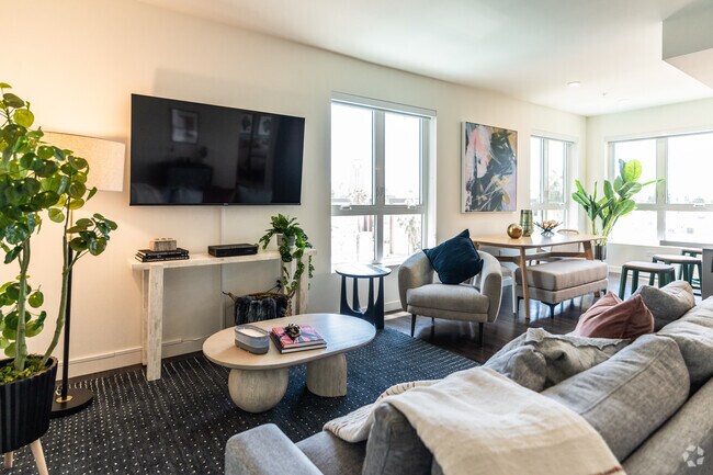 2BR,2BA - 1,180 SF
