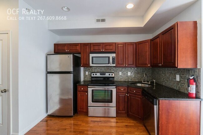 Photo - Three Bedroom Close to Temple University Unidad C