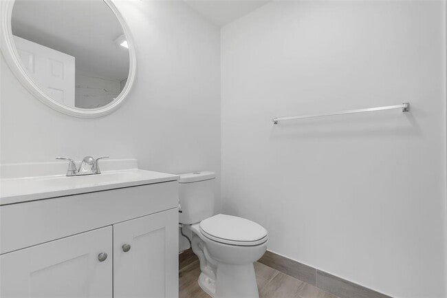 Photo - 2501 Riverside Dr Unit 307-A