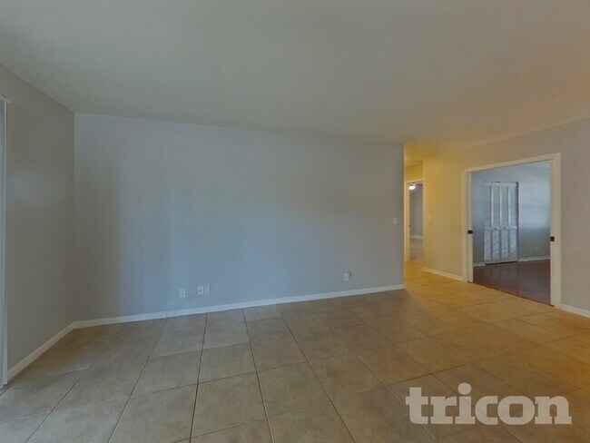 Photo - 4031 Portsmouth Rd