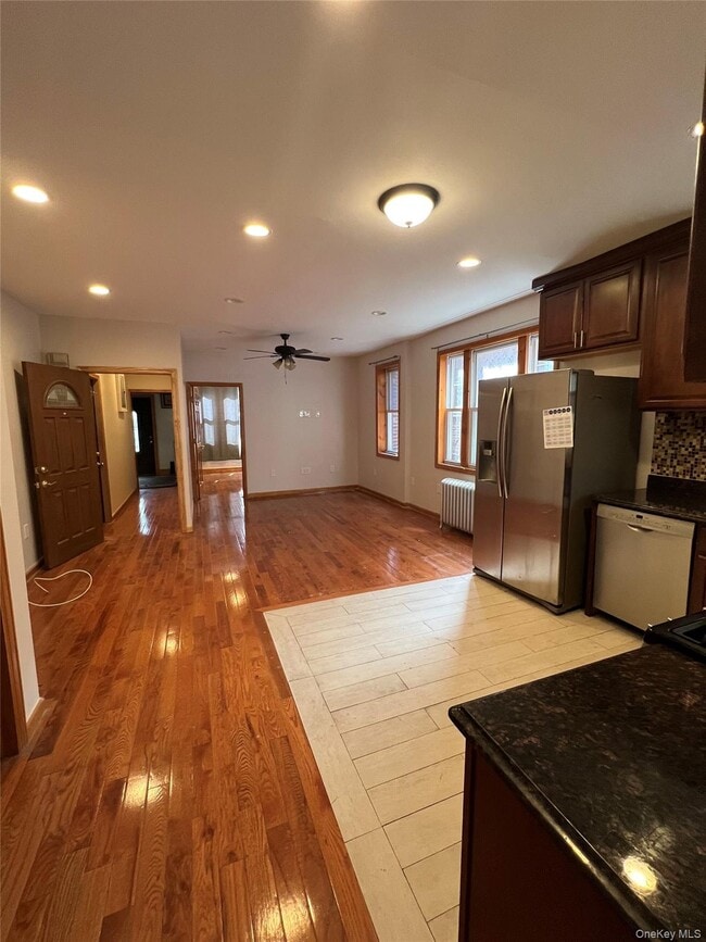 Photo - 84-17 Cuthbert Rd Unit 1