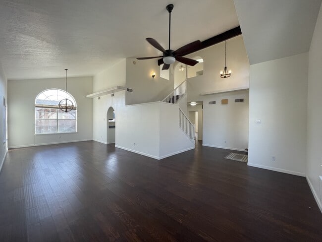 Photo - 10538 Olympic St NW