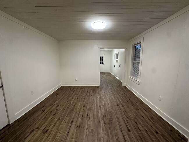 Photo - 151 Louisa Blvd