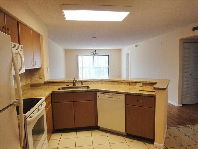 Photo - 2213 Cypress Island Dr Unidad 308