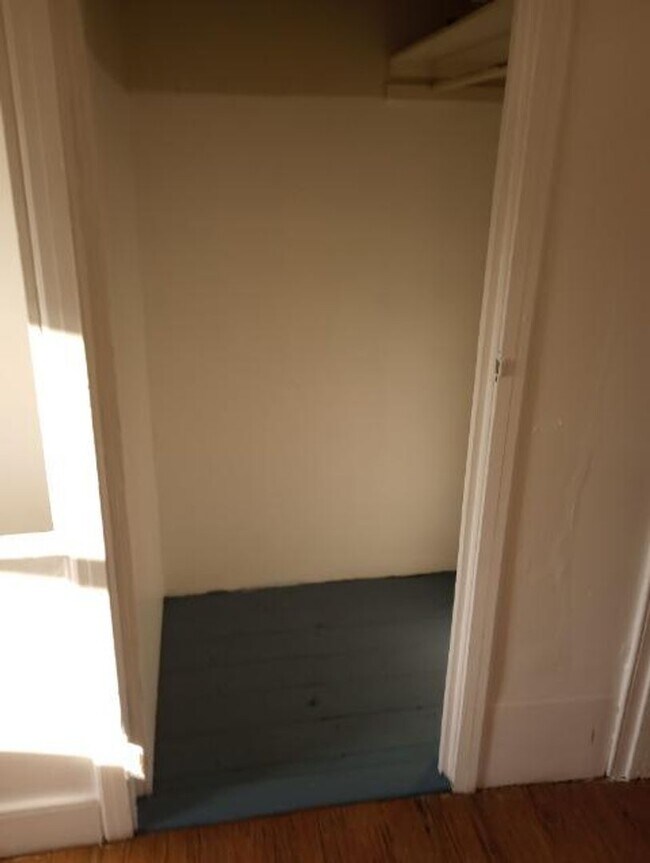 Photo - 864 N 6th St Unit APT 2