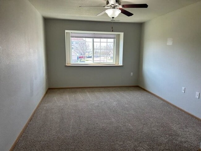 Photo - Madison Apartments