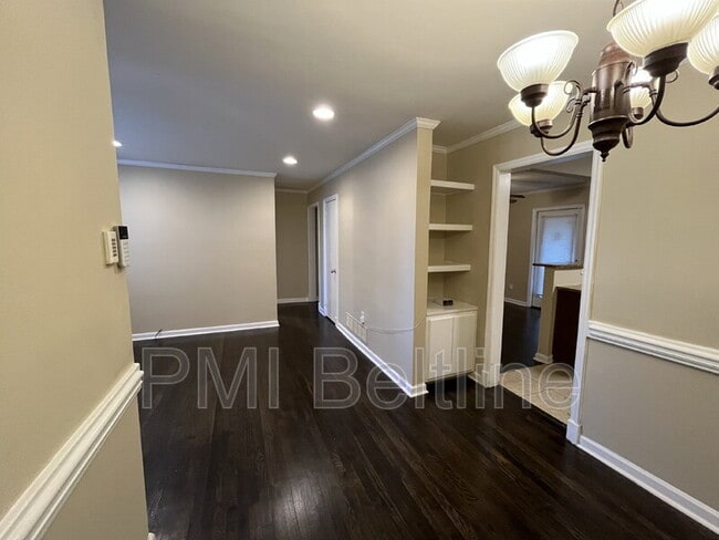 Photo - 3217 McAfee Rd