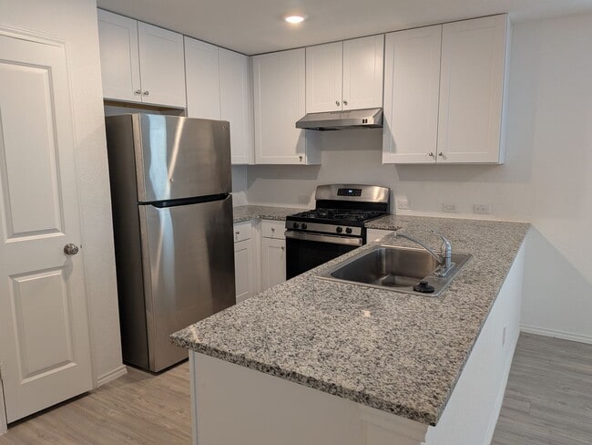 Photo - Fresh and Clean in New Braunfels!!