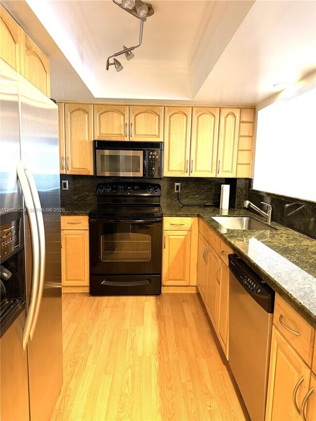 Photo - 3800 N Hills Dr Unit 401