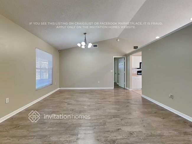 Photo - 1318 Lake Idamere Blvd
