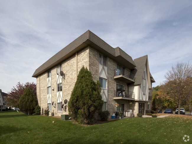 Photo - 10727 Green Meadows Dr