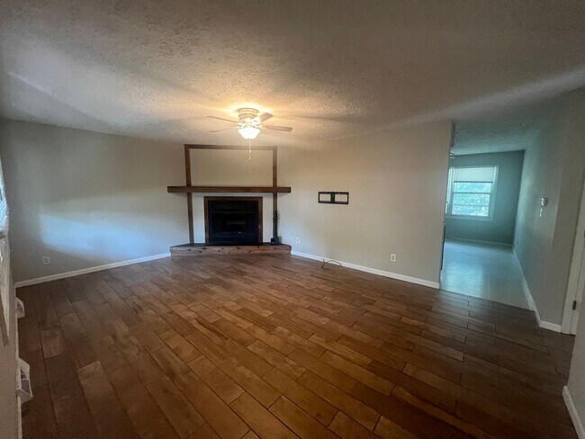 Photo - 5266 Carlton Dr Unidad 5268 Carlton Dr