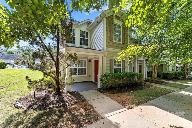 Building Photo - 17562 Caldwell Track Dr Rental