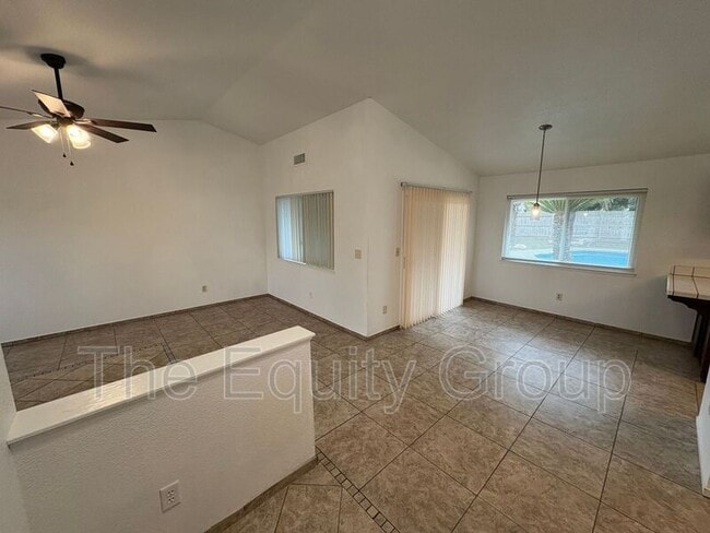 Photo - 1195 Santa Cruz Ave