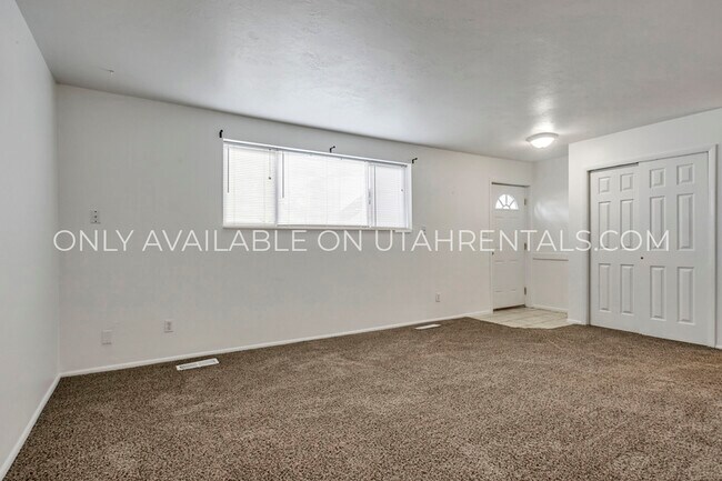 Photo - 185 S 300 W Unidad Lower