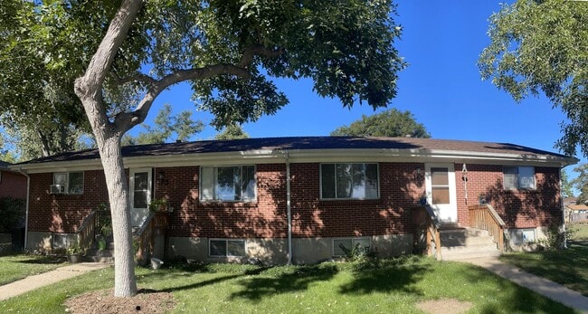 Photo - 165 S Kendall St